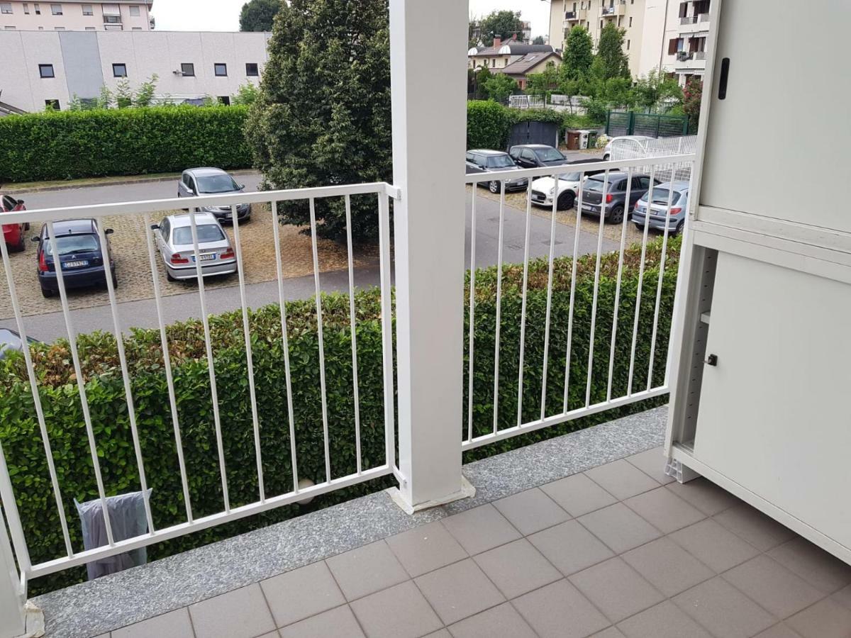 Milano Malpensa Grandi AP Apartment Gallarate Bagian luar foto