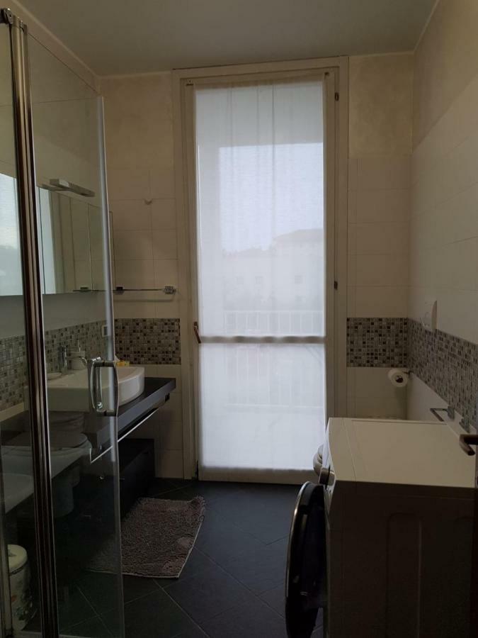 Milano Malpensa Grandi AP Apartment Gallarate Bagian luar foto
