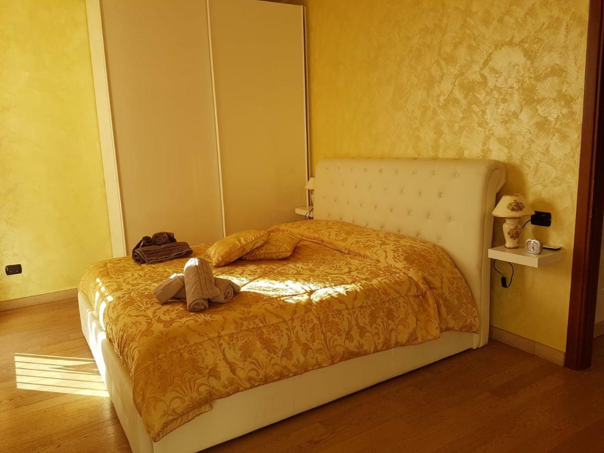 Milano Malpensa Grandi AP Apartment Gallarate Bagian luar foto