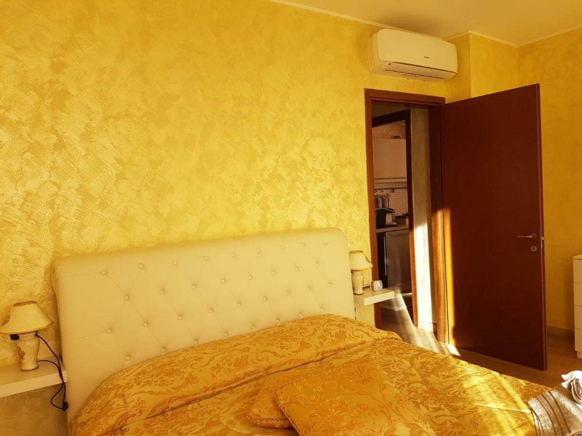Milano Malpensa Grandi AP Apartment Gallarate Bagian luar foto
